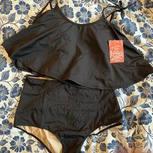 Kortni Jeane blcak 2 piece swimsuit set xxl